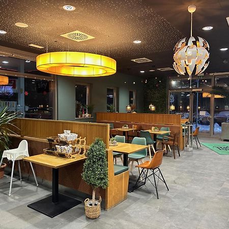 Auszeit Das Hotel Asbach-Baeumenheim Kültér fotó
